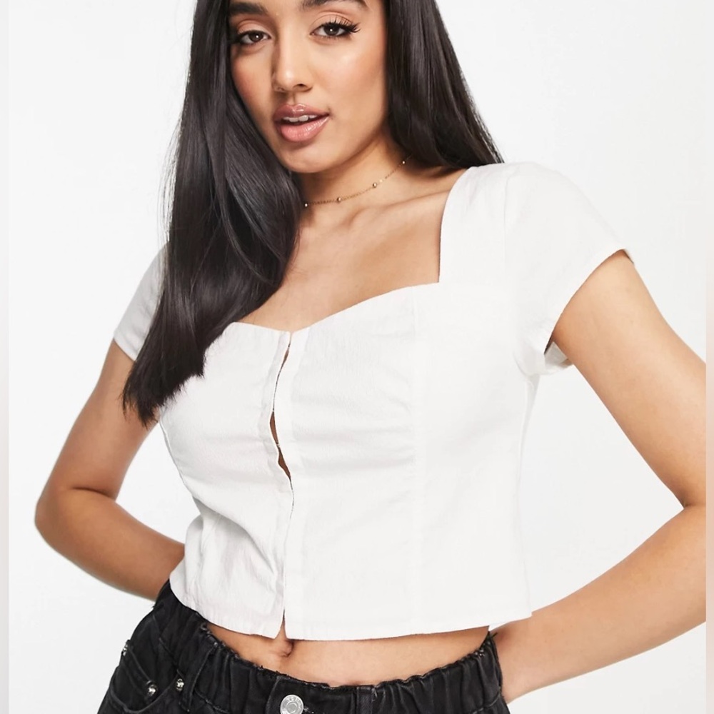 Abercrombie hook-and-eye cropped slim top
